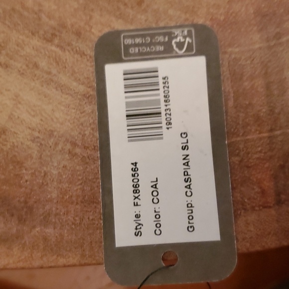 2 Piece Guess Wristlet Clutch Wallet in Coal Grey Black NWT - Picture 11 of 15